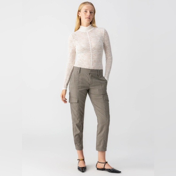 SANCTUARY Polished Houndstooth Academia Cargo Pants Size 28 NWT - Picture 1 of 10